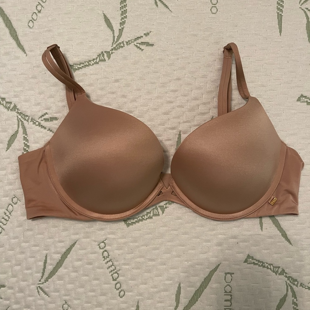 Victoria’s Secret Very Sexy Push Up Bra size 34D